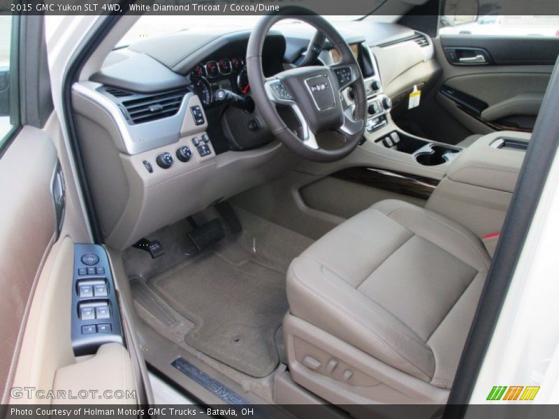 White Diamond Tricoat / Cocoa/Dune 2015 GMC Yukon SLT 4WD