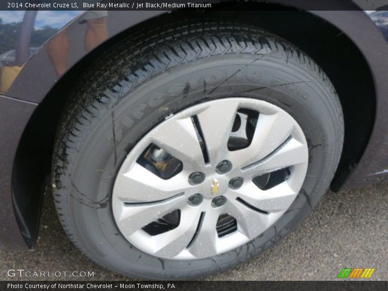 Blue Ray Metallic / Jet Black/Medium Titanium 2014 Chevrolet Cruze LS