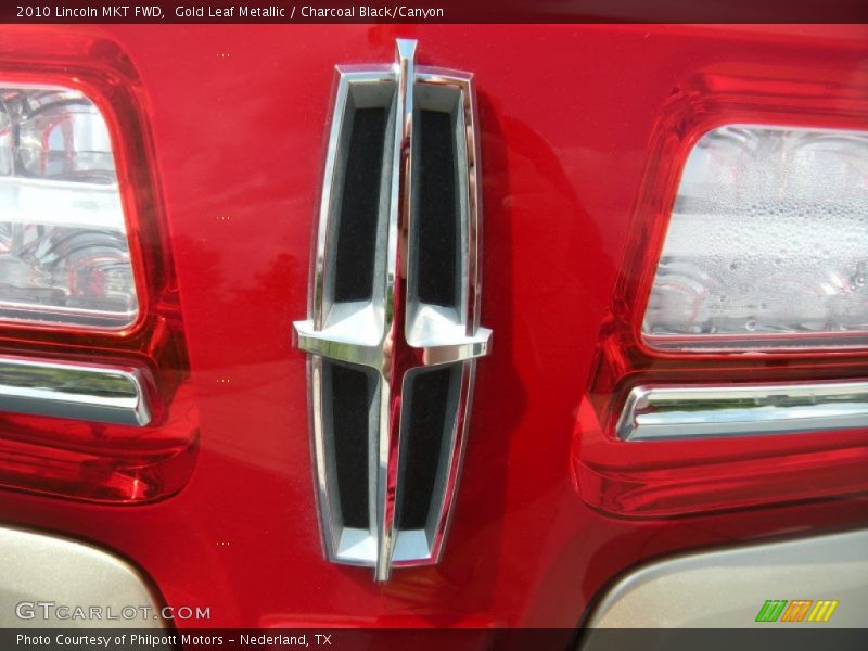 Gold Leaf Metallic / Charcoal Black/Canyon 2010 Lincoln MKT FWD