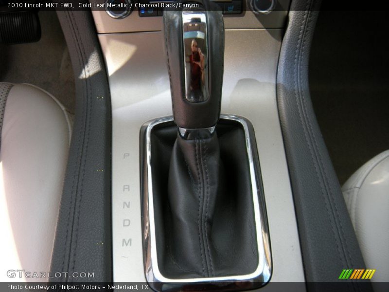Gold Leaf Metallic / Charcoal Black/Canyon 2010 Lincoln MKT FWD