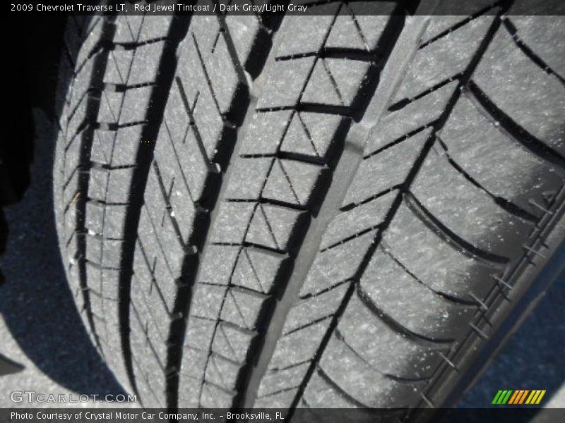 Red Jewel Tintcoat / Dark Gray/Light Gray 2009 Chevrolet Traverse LT