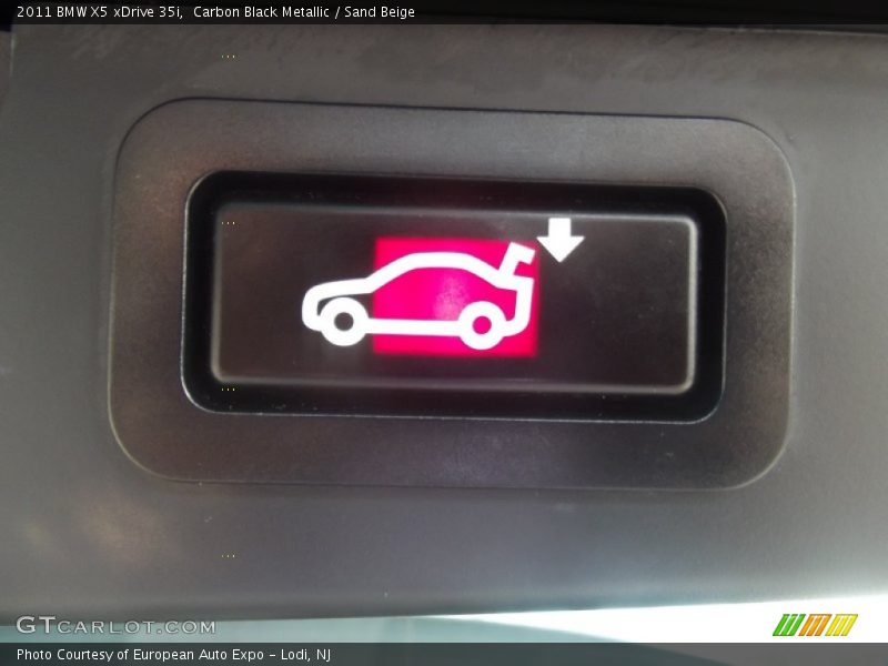 Carbon Black Metallic / Sand Beige 2011 BMW X5 xDrive 35i