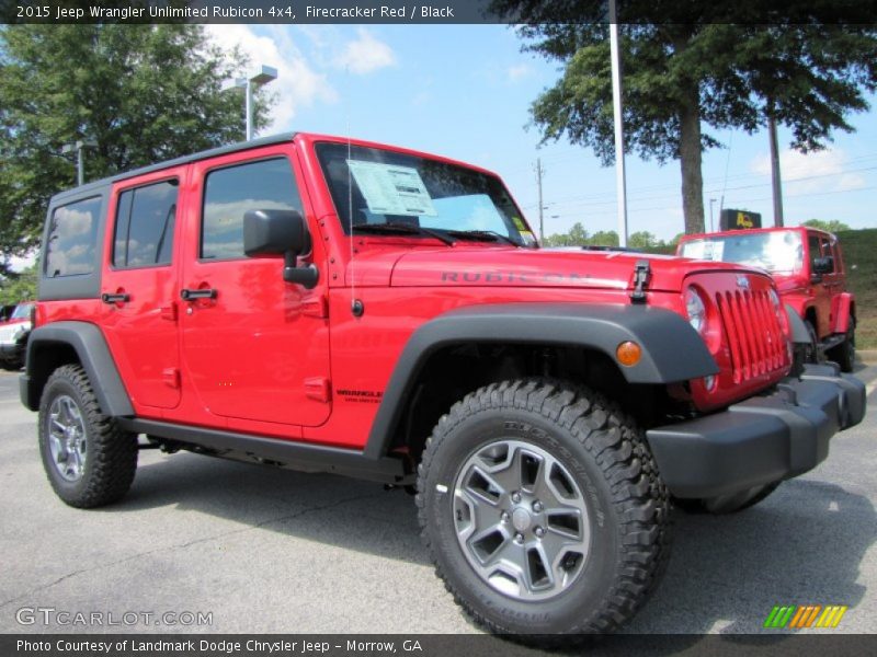Front 3/4 View of 2015 Wrangler Unlimited Rubicon 4x4