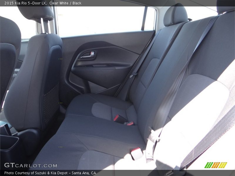 Clear White / Black 2015 Kia Rio 5-Door LX