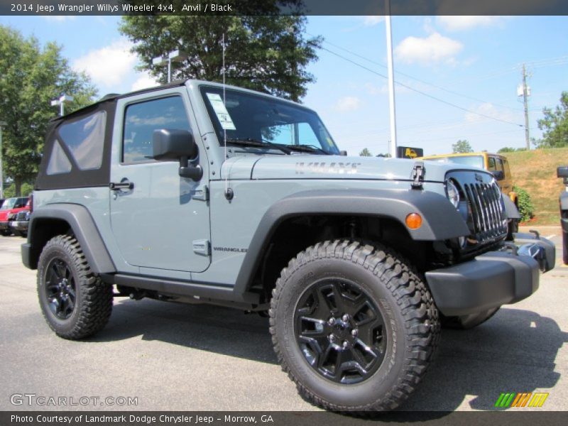 Front 3/4 View of 2014 Wrangler Willys Wheeler 4x4