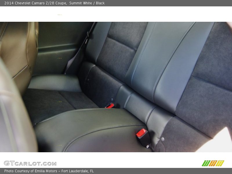 Summit White / Black 2014 Chevrolet Camaro Z/28 Coupe