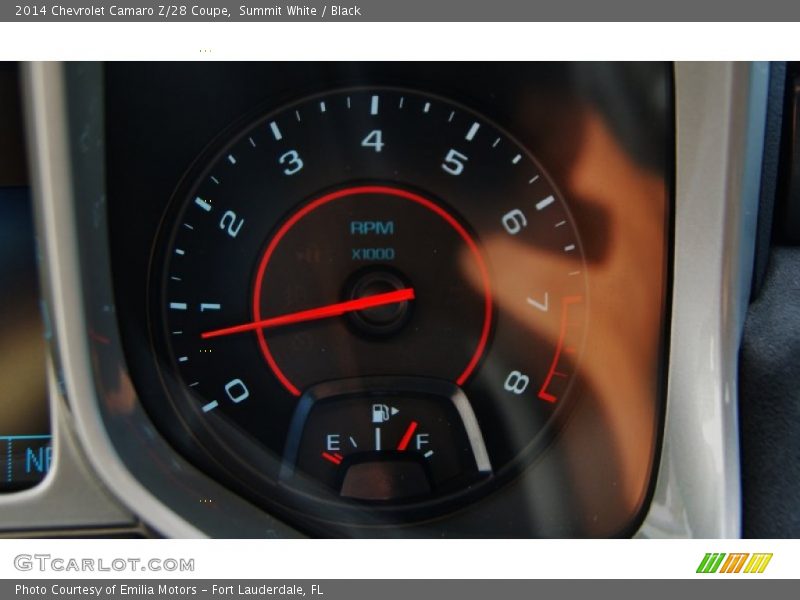 Summit White / Black 2014 Chevrolet Camaro Z/28 Coupe