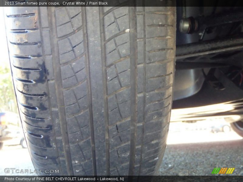 Crystal White / Plain Black 2013 Smart fortwo pure coupe