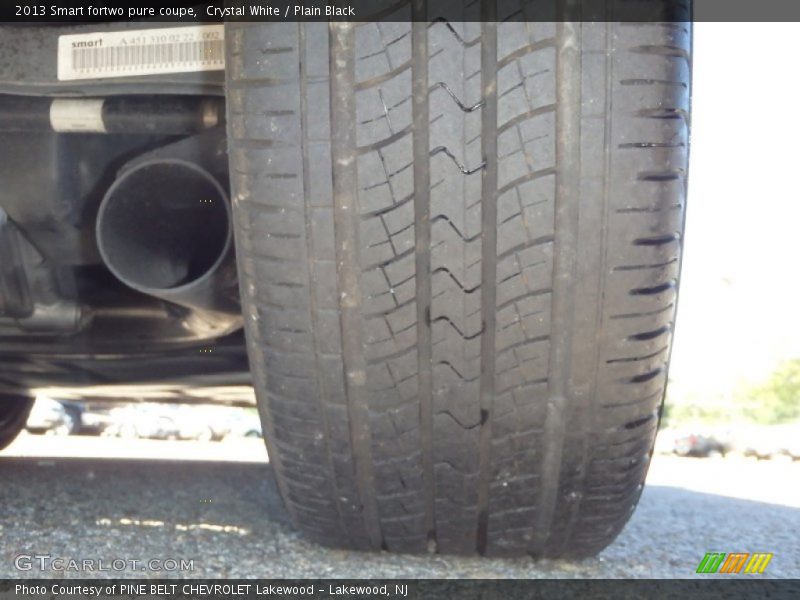 Crystal White / Plain Black 2013 Smart fortwo pure coupe