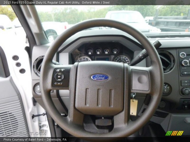  2015 F350 Super Duty XL Regular Cab 4x4 Utility Steering Wheel