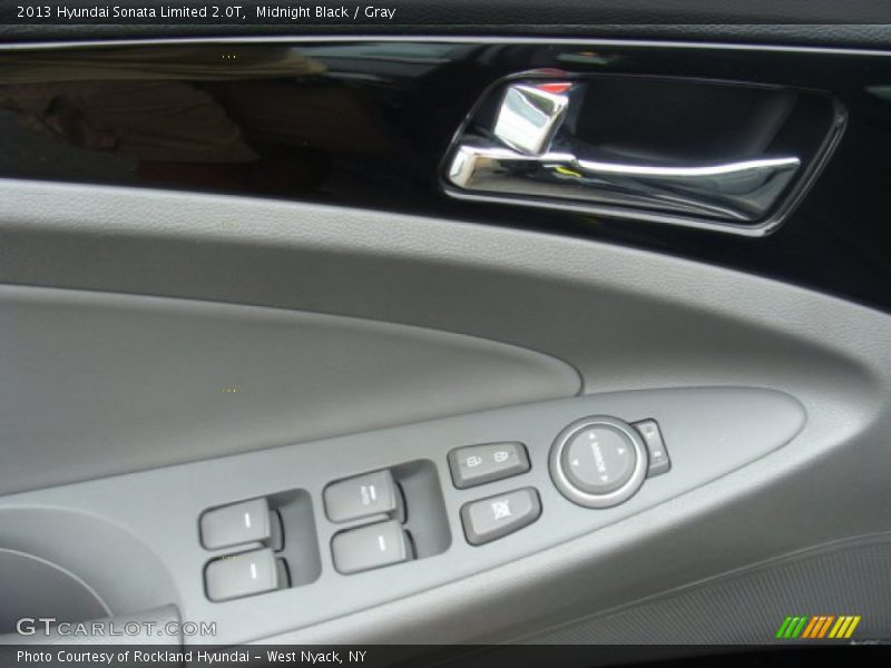 Midnight Black / Gray 2013 Hyundai Sonata Limited 2.0T