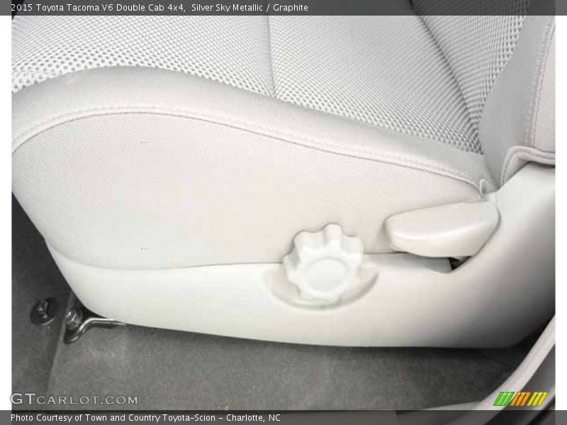 Silver Sky Metallic / Graphite 2015 Toyota Tacoma V6 Double Cab 4x4