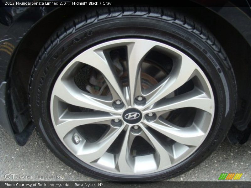 Midnight Black / Gray 2013 Hyundai Sonata Limited 2.0T