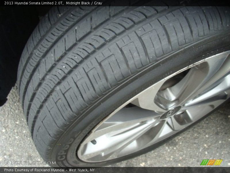 Midnight Black / Gray 2013 Hyundai Sonata Limited 2.0T