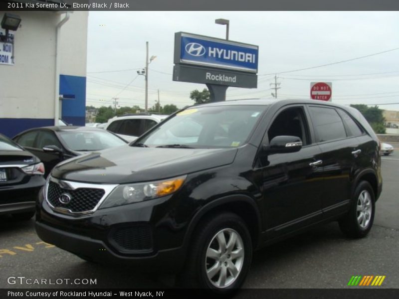 Ebony Black / Black 2011 Kia Sorento LX