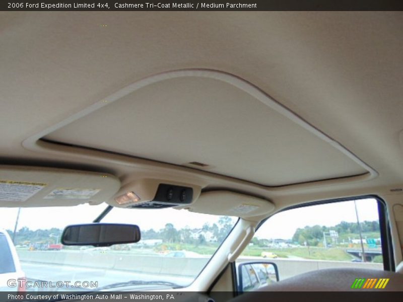 Cashmere Tri-Coat Metallic / Medium Parchment 2006 Ford Expedition Limited 4x4