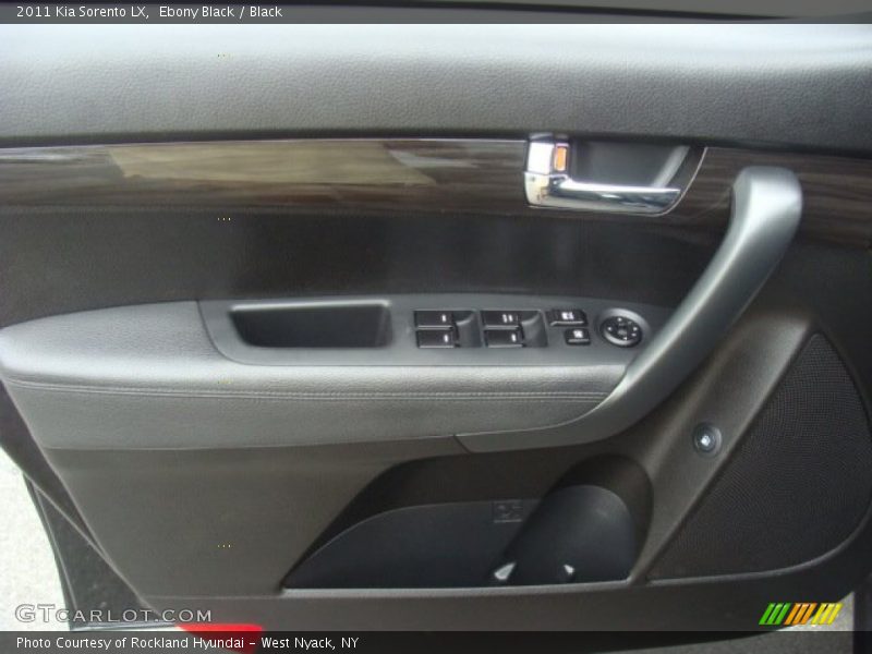 Ebony Black / Black 2011 Kia Sorento LX