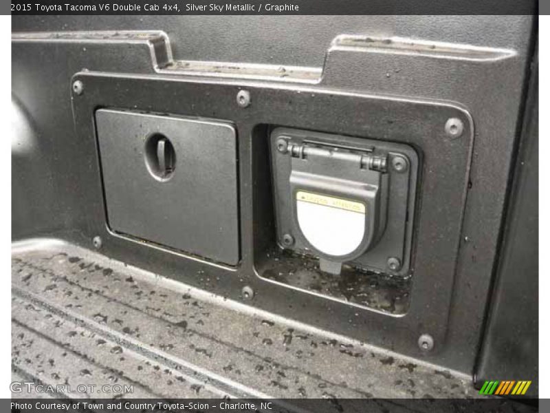 Silver Sky Metallic / Graphite 2015 Toyota Tacoma V6 Double Cab 4x4