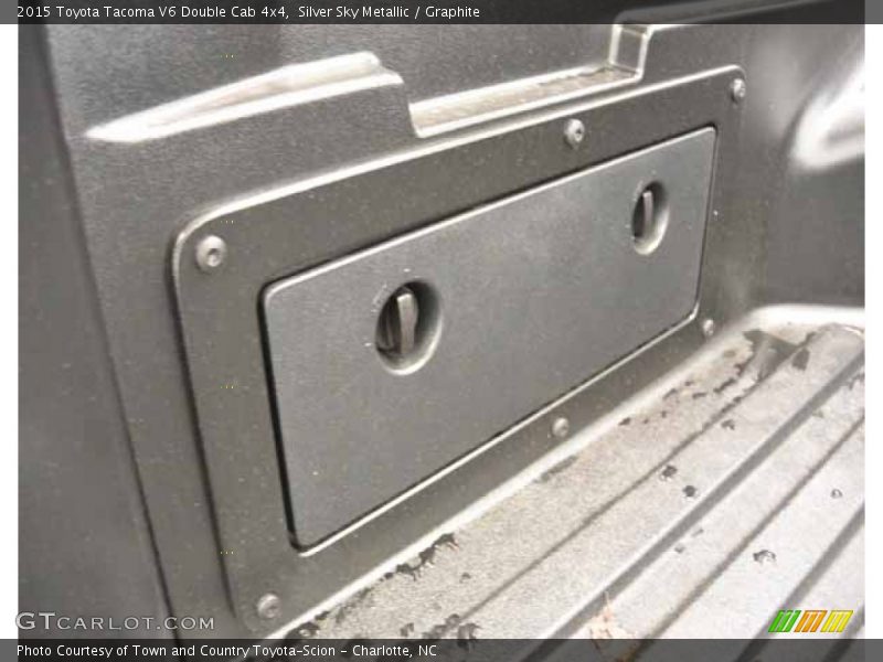 Silver Sky Metallic / Graphite 2015 Toyota Tacoma V6 Double Cab 4x4