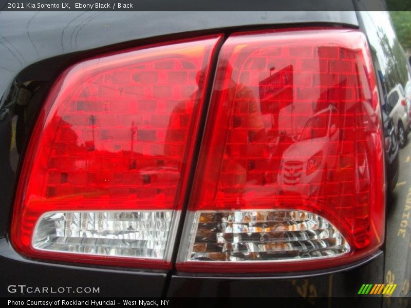 Ebony Black / Black 2011 Kia Sorento LX