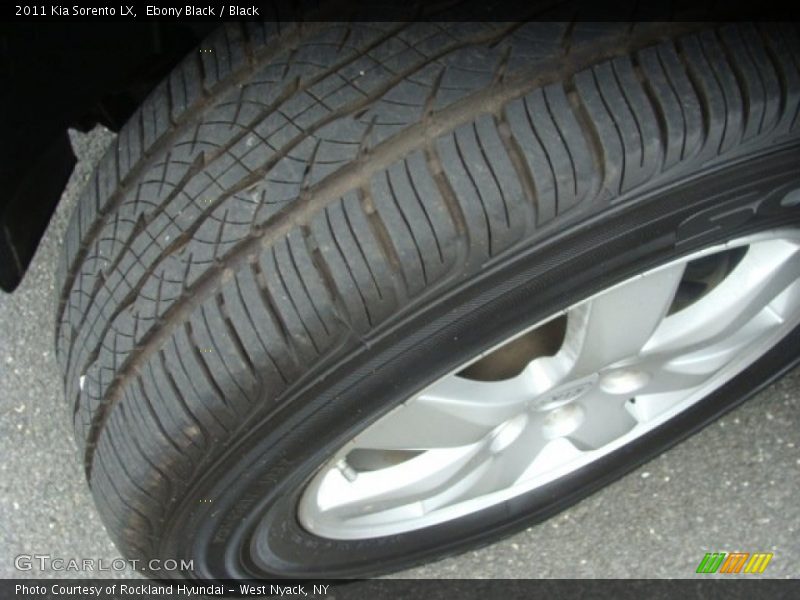 Ebony Black / Black 2011 Kia Sorento LX