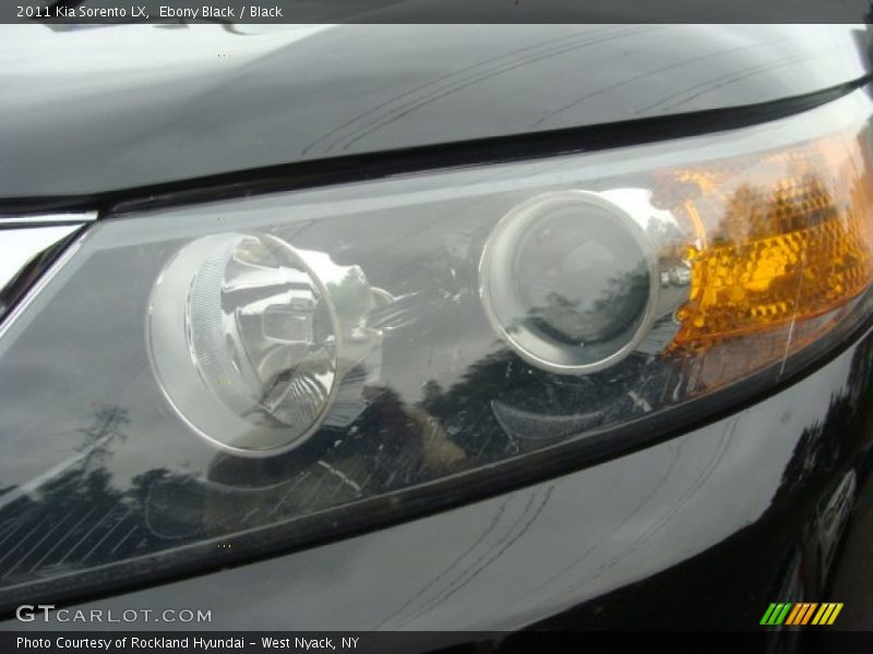 Ebony Black / Black 2011 Kia Sorento LX