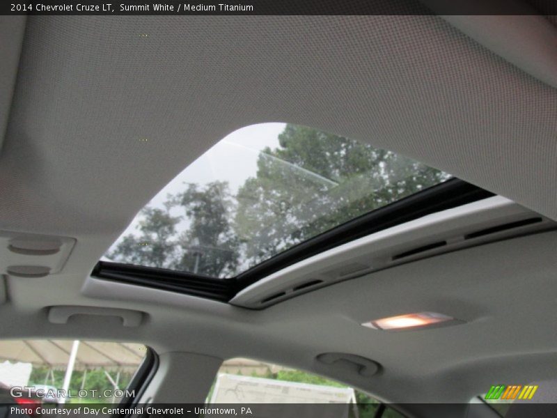 Summit White / Medium Titanium 2014 Chevrolet Cruze LT