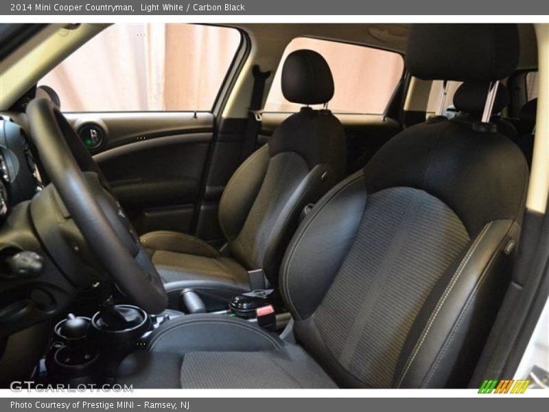 Light White / Carbon Black 2014 Mini Cooper Countryman