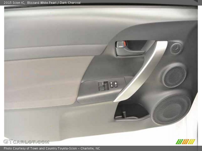 Blizzard White Pearl / Dark Charcoal 2015 Scion tC