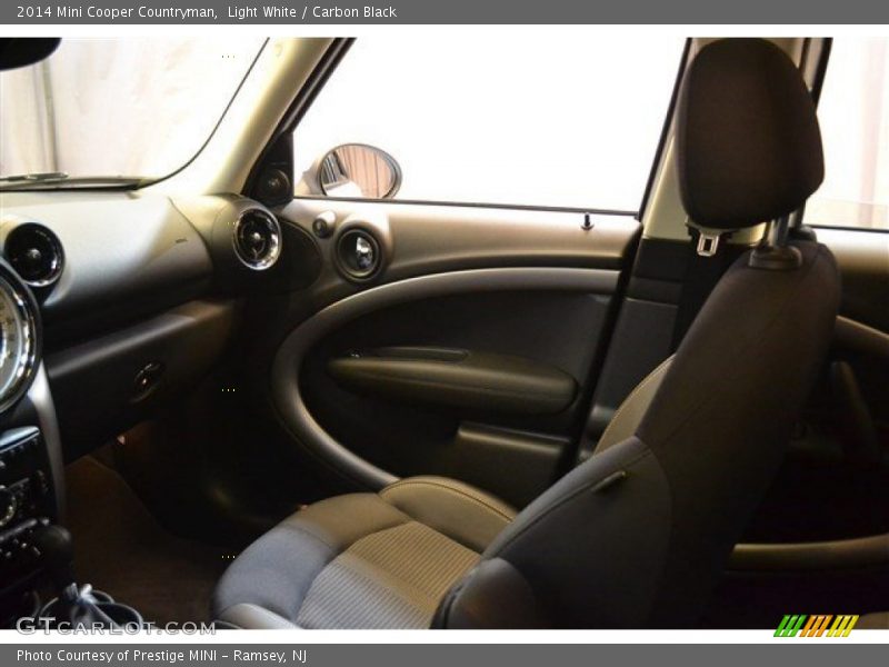 Light White / Carbon Black 2014 Mini Cooper Countryman