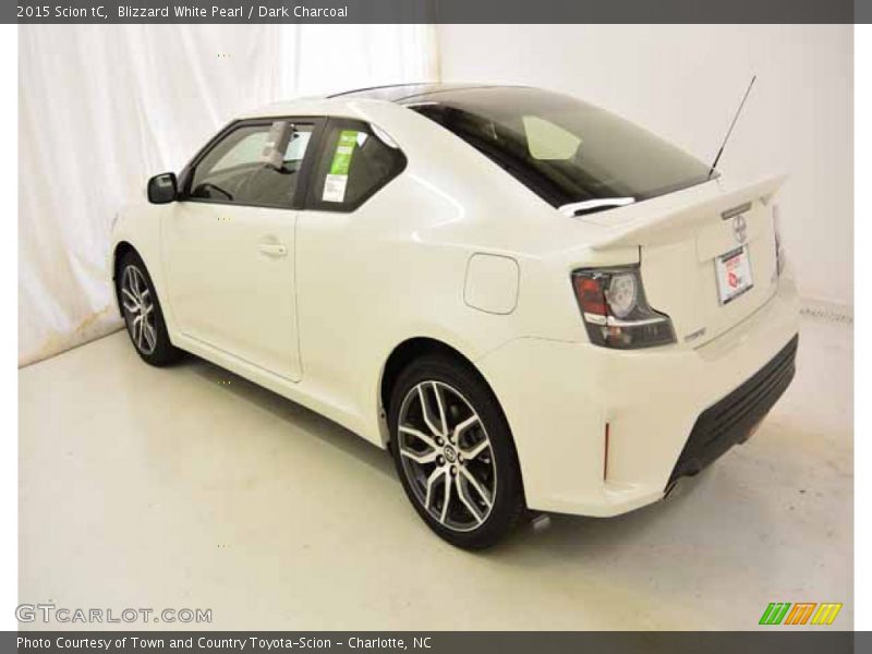 Blizzard White Pearl / Dark Charcoal 2015 Scion tC