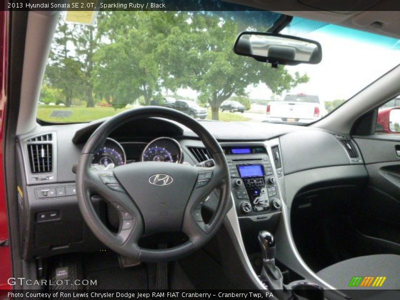 Sparkling Ruby / Black 2013 Hyundai Sonata SE 2.0T