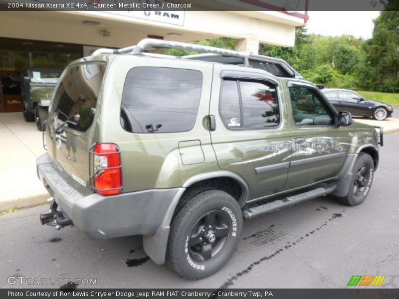 Canteen Metallic Green / Charcoal 2004 Nissan Xterra XE 4x4