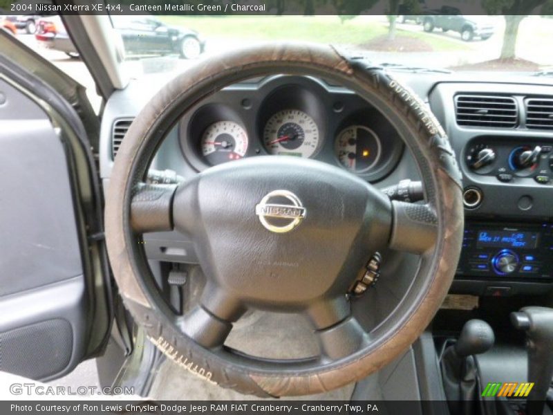 Canteen Metallic Green / Charcoal 2004 Nissan Xterra XE 4x4