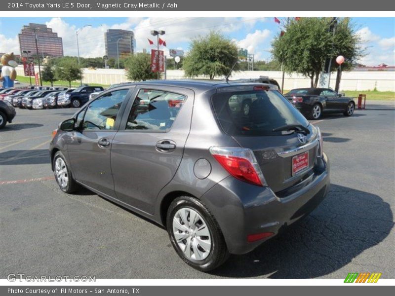 Magnetic Gray Metallic / Ash 2014 Toyota Yaris LE 5 Door