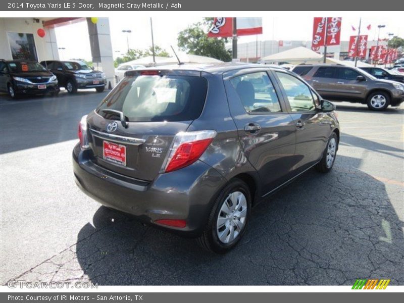 Magnetic Gray Metallic / Ash 2014 Toyota Yaris LE 5 Door