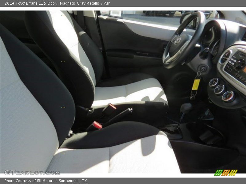 Magnetic Gray Metallic / Ash 2014 Toyota Yaris LE 5 Door