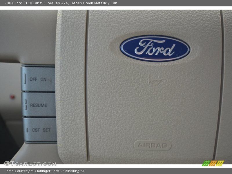 Aspen Green Metallic / Tan 2004 Ford F150 Lariat SuperCab 4x4