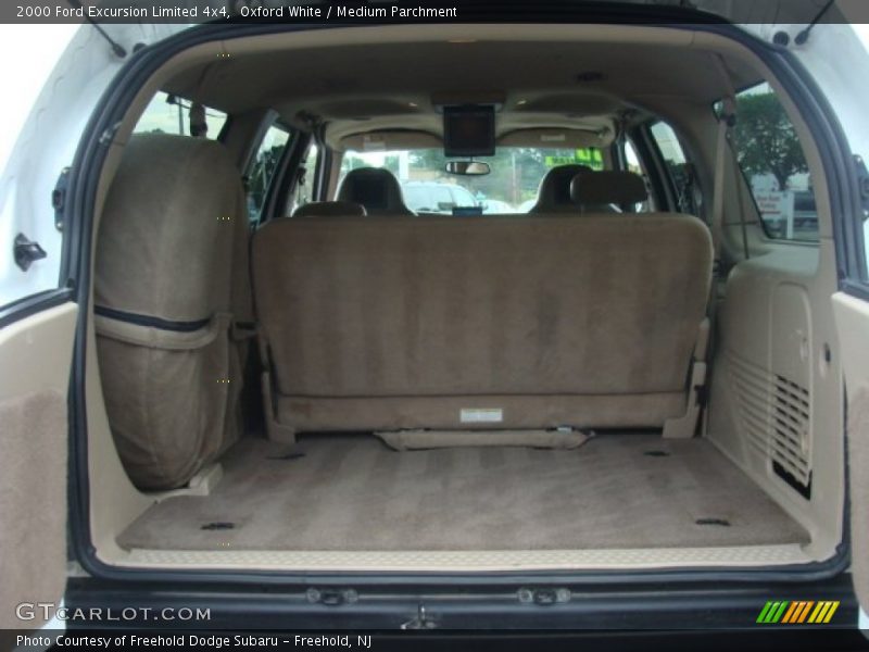 Oxford White / Medium Parchment 2000 Ford Excursion Limited 4x4