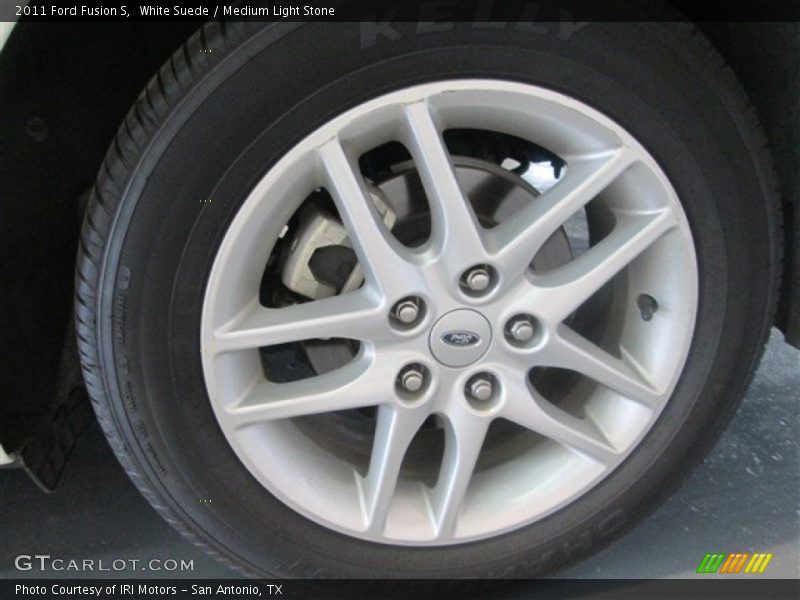 White Suede / Medium Light Stone 2011 Ford Fusion S