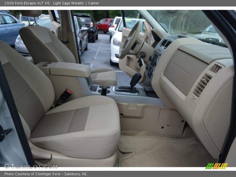 Light Sage Metallic / Camel 2009 Ford Escape XLT V6