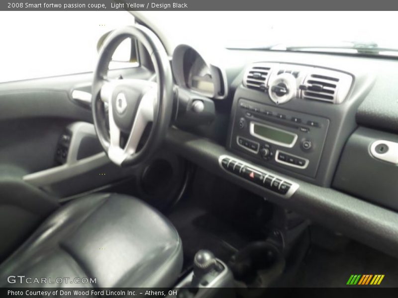 Light Yellow / Design Black 2008 Smart fortwo passion coupe