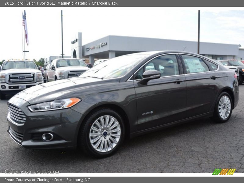 Magnetic Metallic / Charcoal Black 2015 Ford Fusion Hybrid SE
