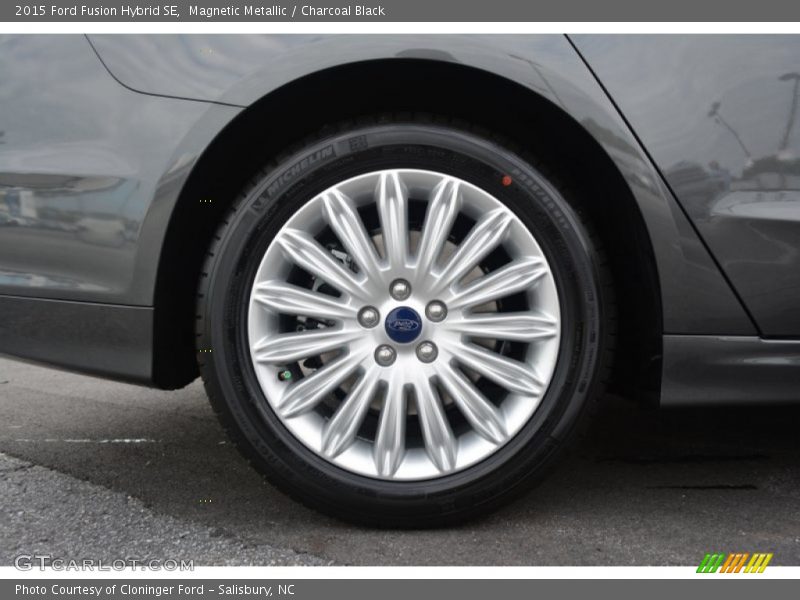  2015 Fusion Hybrid SE Wheel