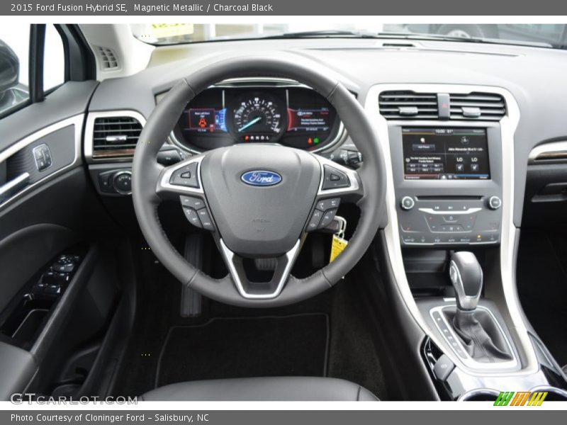 Dashboard of 2015 Fusion Hybrid SE