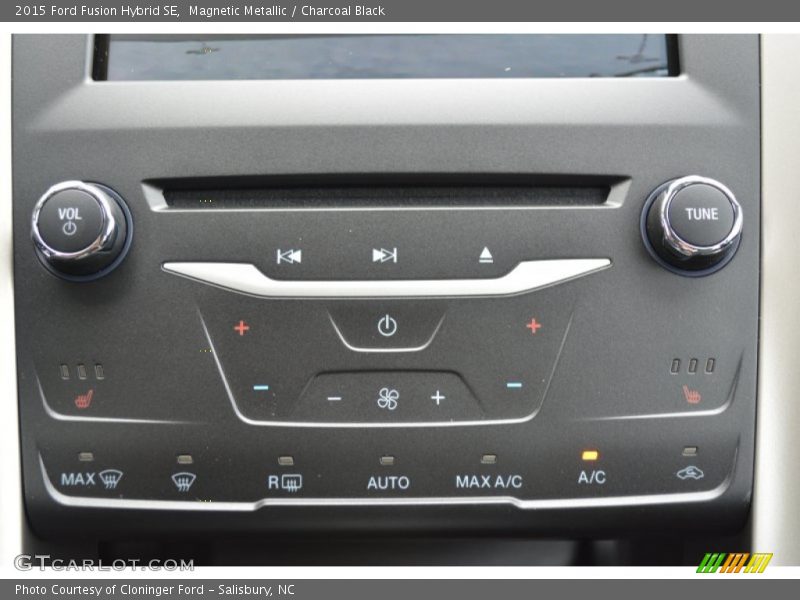 Magnetic Metallic / Charcoal Black 2015 Ford Fusion Hybrid SE