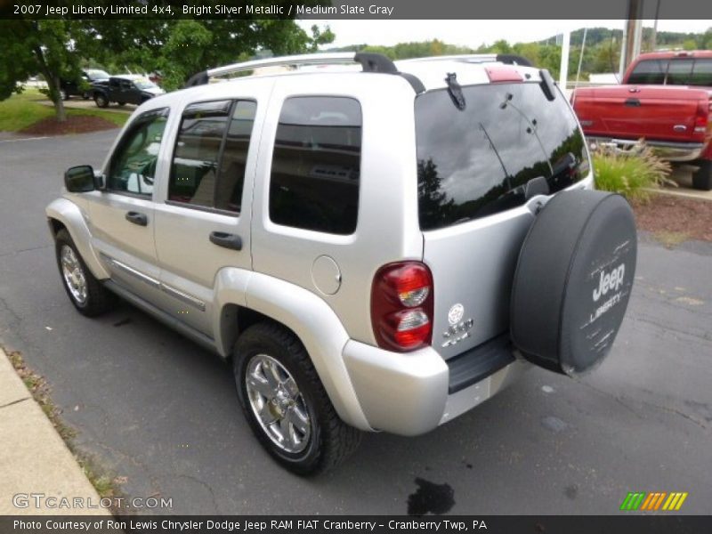 Bright Silver Metallic / Medium Slate Gray 2007 Jeep Liberty Limited 4x4