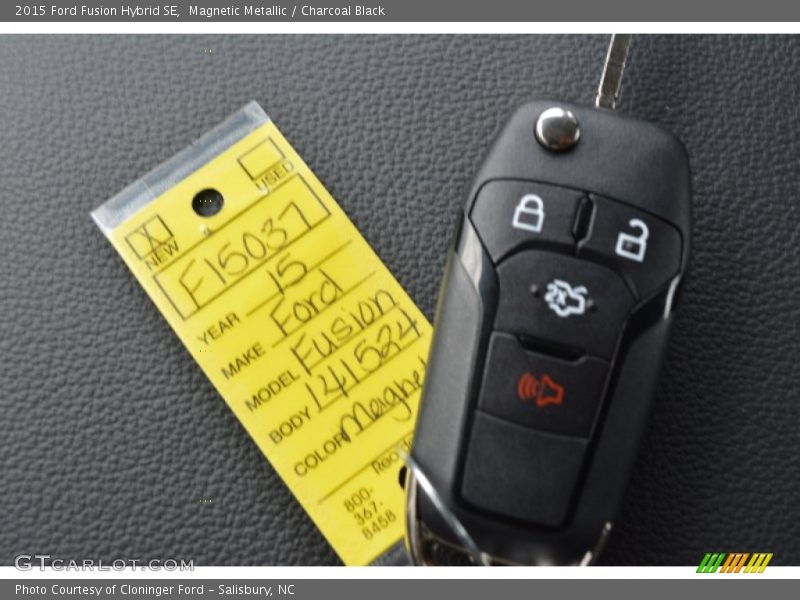 Magnetic Metallic / Charcoal Black 2015 Ford Fusion Hybrid SE