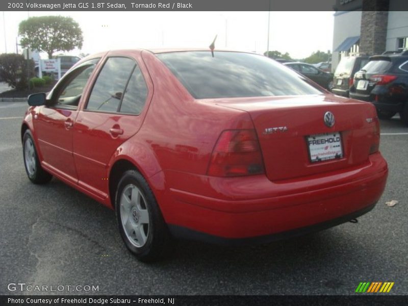 Tornado Red / Black 2002 Volkswagen Jetta GLS 1.8T Sedan