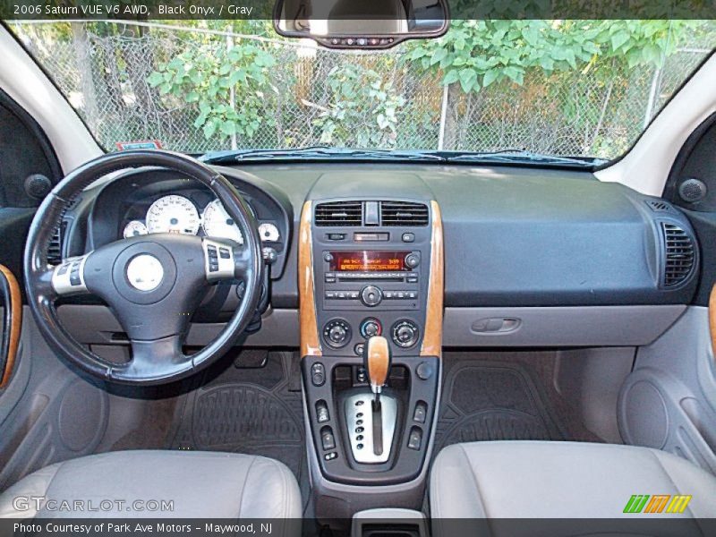 Black Onyx / Gray 2006 Saturn VUE V6 AWD